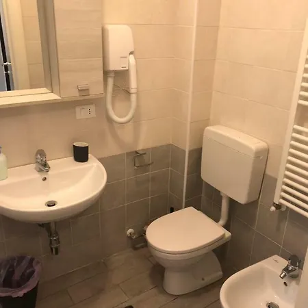 Arienti 38 Apartamento